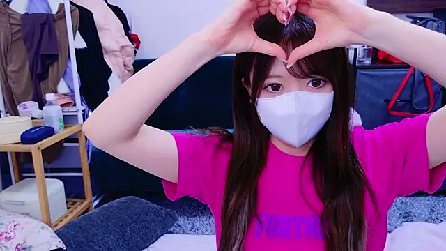 Snapshot of yuki-chi chatting on February 2025 04:41:02 PM yuki-chi online show from February 2025 04:41:02 PM