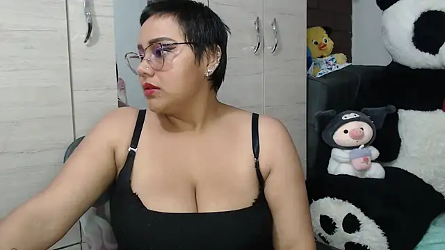 Snapshot of SWEETT_CORY chatting on December 2025 02:50:01 AM SWEETT CORY online show from December 2025 02:50:01 AM