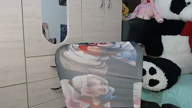 Snapshot of SWEETT_CORY chatting on December 2025 01:34:02 AM SWEETT CORY online show from December 2025 01:34:02 AM