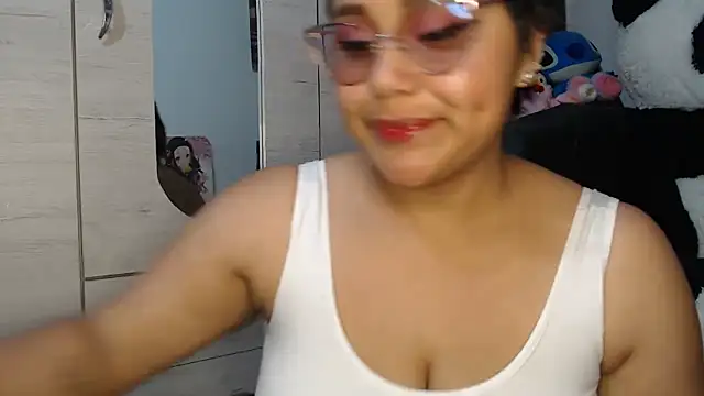 Snapshot of SWEETT_CORY chatting on December 2025 03:47:02 AM SWEETT CORY online show from December 2025 03:47:02 AM