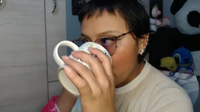 Snapshot of SWEETT_CORY chatting on January 2026 05:35:02 AM SWEETT CORY online show from January 2026 05:35:02 AM