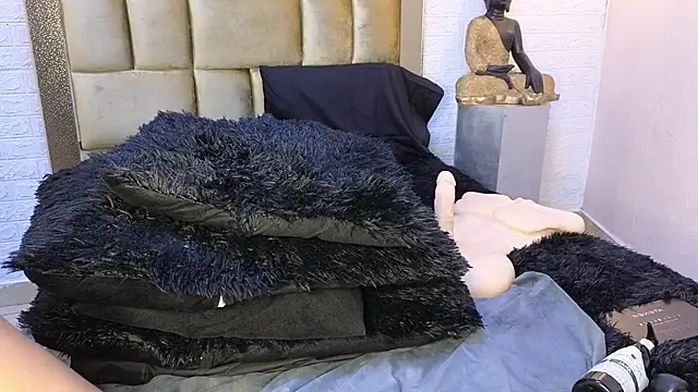 ximenawilliamss online show from January 2025 02:52:02 PM