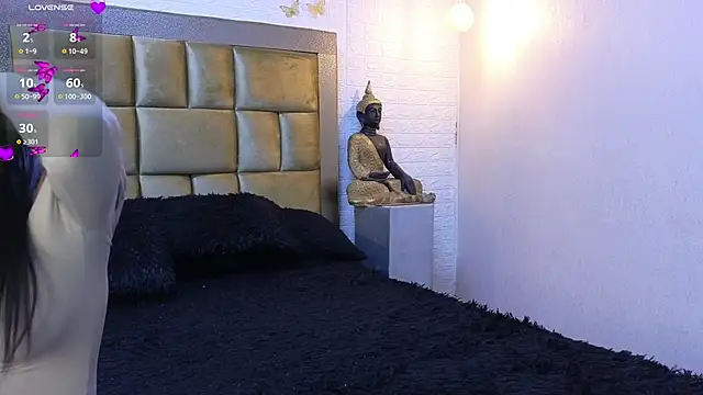 ximenawilliamss online show from September 2025 10:00:01 PM