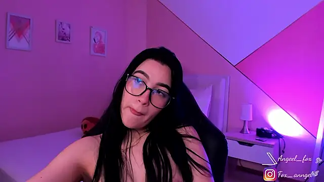 angeel fox online show from March 2026 09:40:02 PM