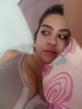 Snapshot of JoannaStanford chatting on October 2025 12:49:02 PM JoannaStanford online show from October 2025 12:49:02 PM