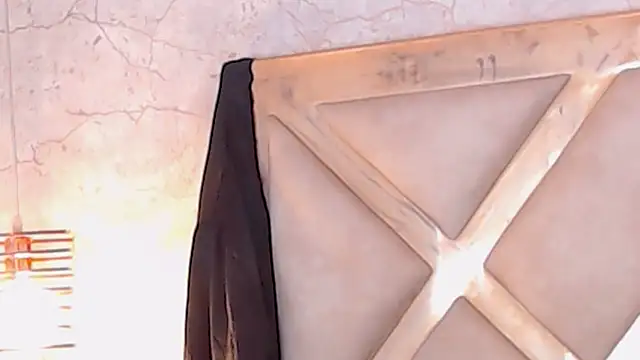 Snapshot of JoannaStanford chatting on January 2026 09:09:01 PM JoannaStanford online show from January 2026 09:09:01 PM