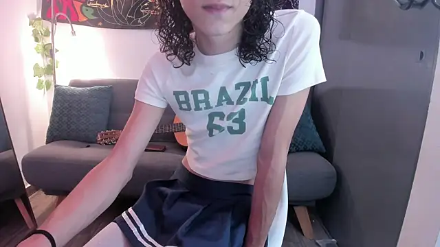 Danni boy online show from December 2024 11:31:02 PM