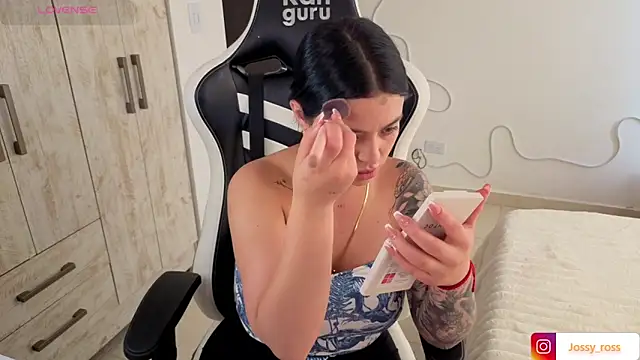 Victoryyy  online show from February 2026 06:41:01 PM