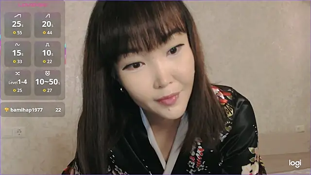 Snapshot of TumiLio chatting on September 2025 01:33:01 PM TumiLio online show from September 2025 01:33:01 PM