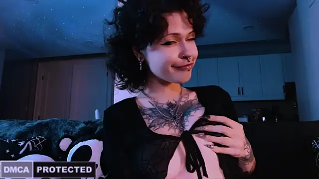 NaughtyLittleFox online show from February 2026 02:49:01 AM