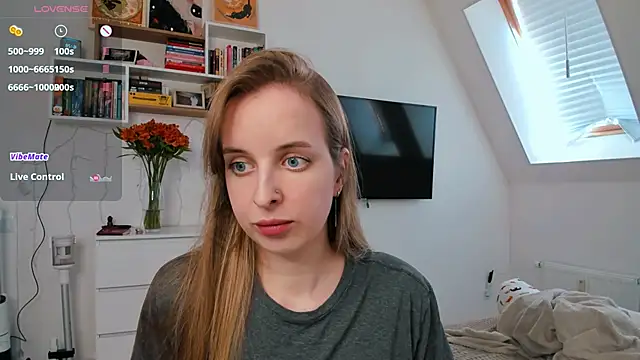 violet blue eyes online show from April 2026 01:27:01 PM