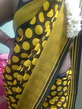 Janavi-janu online show from November 2025 06:33:02 PM