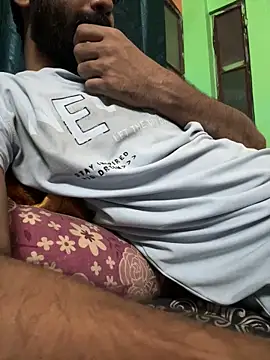 Snapshot of ALWAYSHORNYDADDY chatting on November 2025 10:40:02 AM ALWAYSHORNYDADDY online show from November 2025 10:40:02 AM