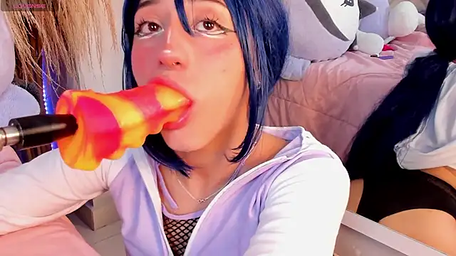 Snapshot of miia__baker chatting on March 2025 12:23:02 PM miia baker online show from March 2025 12:23:02 PM