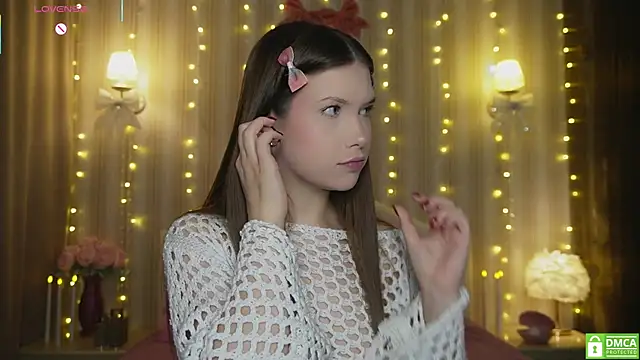  Eva Lee online show from December 2025 07:29:02 PM