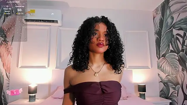 Aprillbrunette online show from February 2026 11:37:02 AM