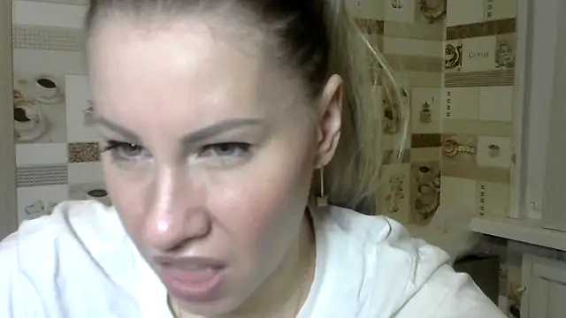 TherestlessKitty online show from December 2024 08:44:02 AM