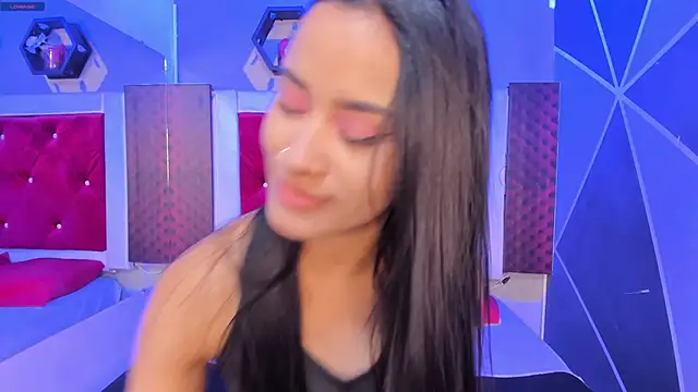 Karoll014 online show from September 2025 12:54:01 PM