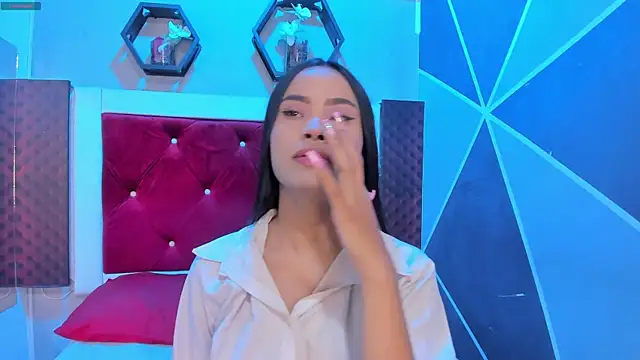 Karoll014 online show from October 2025 11:52:02 AM