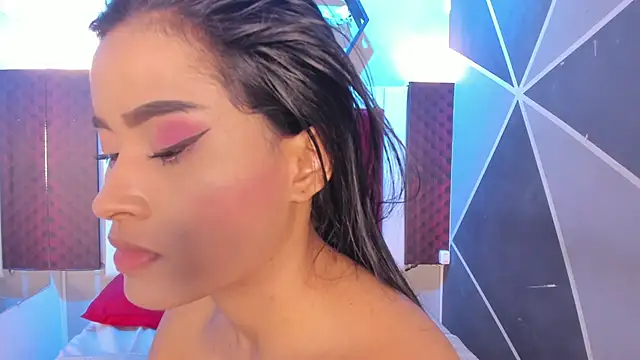 Karoll014 online show from April 2026 11:55:02 AM