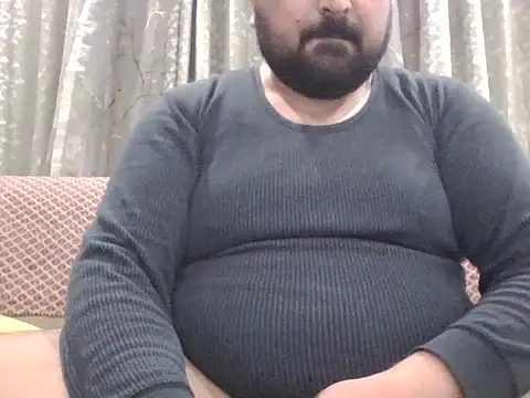 ARYANAVAILABLE online show from December 2025 05:35:02 AM