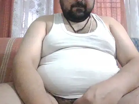 Snapshot of ARYANAVAILABLE chatting on April 2026 08:17:02 AM ARYANAVAILABLE online show from April 2026 08:17:02 AM