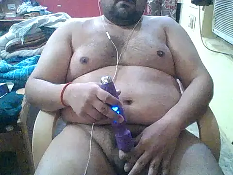 Snapshot of ARYANAVAILABLE chatting on May 2026 11:43:02 PM ARYANAVAILABLE online show from May 2026 11:43:02 PM