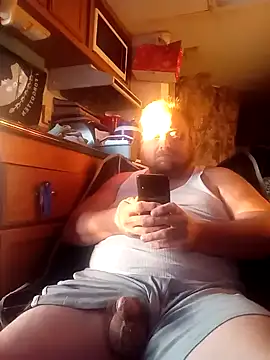 Snapshot of tjmacksjr chatting on February 2025 11:05:01 PM tjmacksjr online show from February 2025 11:05:01 PM