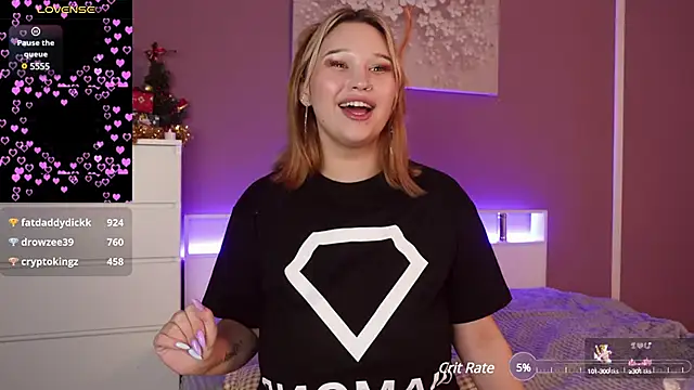 Snapshot of KarenBlair chatting on December 2024 06:14:01 PM KarenBlair online show from December 2024 06:14:01 PM