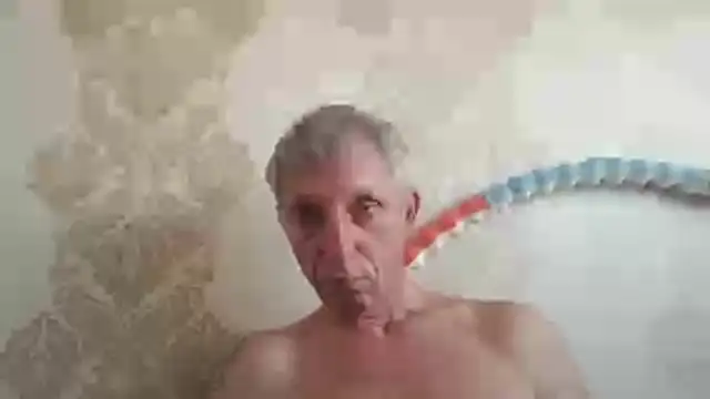 Snapshot of BobbyXRoyal chatting on July 2026 04:23:02 PM BobbyXRoyal online show from July 2026 04:23:02 PM