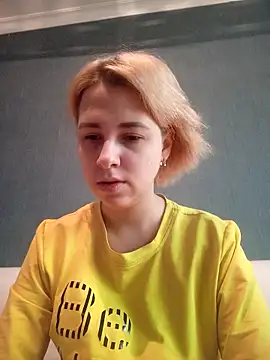 Snapshot of Gussie_Bridie chatting on December 2024 08:55:02 AM Gussie Bridie online show from December 2024 08:55:02 AM