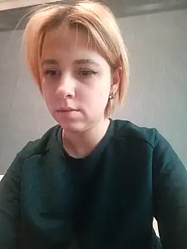 Snapshot of Gussie_Bridie chatting on December 2024 10:23:02 AM Gussie Bridie online show from December 2024 10:23:02 AM