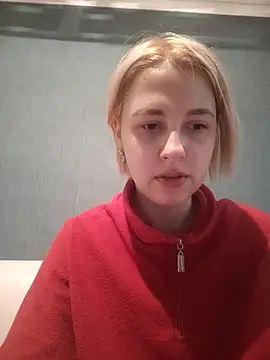 Snapshot of Gussie_Bridie chatting on January 2025 01:14:01 PM Gussie Bridie online show from January 2025 01:14:01 PM