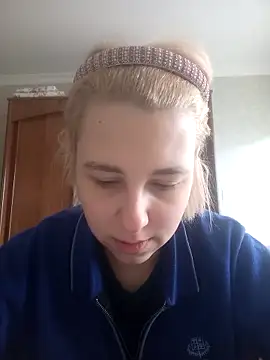 Snapshot of Gussie_Bridie chatting on January 2025 07:57:01 AM Gussie Bridie online show from January 2025 07:57:01 AM
