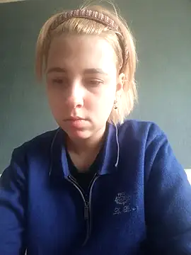 Snapshot of Gussie_Bridie chatting on January 2025 09:13:02 AM Gussie Bridie online show from January 2025 09:13:02 AM