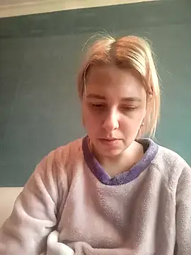Snapshot of Gussie_Bridie chatting on January 2025 08:36:01 AM Gussie Bridie online show from January 2025 08:36:01 AM
