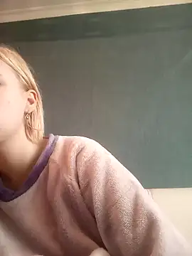 Snapshot of Gussie_Bridie chatting on January 2025 08:10:02 AM Gussie Bridie online show from January 2025 08:10:02 AM