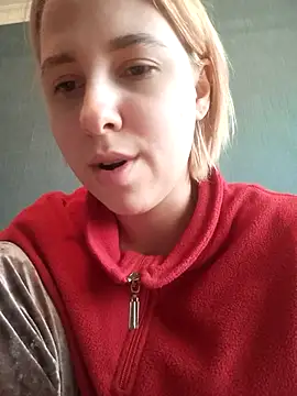 Snapshot of Gussie_Bridie chatting on January 2025 09:37:02 AM Gussie Bridie online show from January 2025 09:37:02 AM