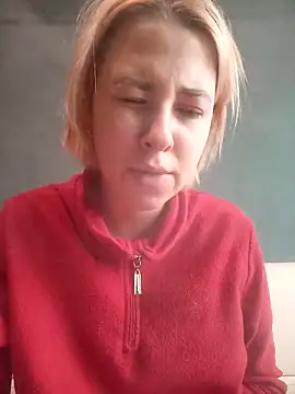 Snapshot of Gussie_Bridie chatting on February 2025 07:24:02 AM Gussie Bridie online show from February 2025 07:24:02 AM