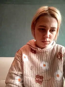 Snapshot of Gussie_Bridie chatting on February 2025 07:37:01 AM Gussie Bridie online show from February 2025 07:37:01 AM