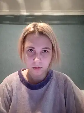 Snapshot of Gussie_Bridie chatting on February 2025 02:02:01 PM Gussie Bridie online show from February 2025 02:02:01 PM