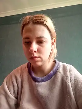 Snapshot of Gussie_Bridie chatting on February 2025 07:55:01 AM Gussie Bridie online show from February 2025 07:55:01 AM