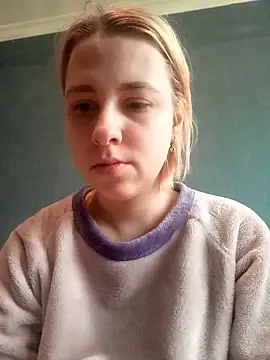 Snapshot of Gussie_Bridie chatting on March 2025 09:29:01 AM Gussie Bridie online show from March 2025 09:29:01 AM