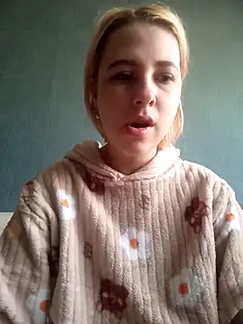 Snapshot of Gussie_Bridie chatting on March 2025 07:25:02 AM Gussie Bridie online show from March 2025 07:25:02 AM