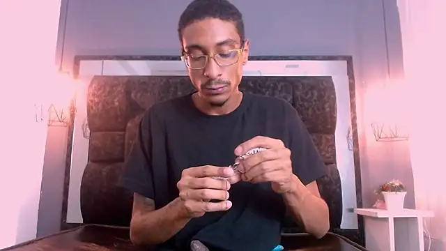 Jose Smoke online show from February 2025 08:51:02 AM