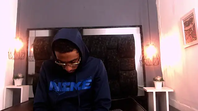 Jose Smoke online show from March 2025 01:48:01 AM