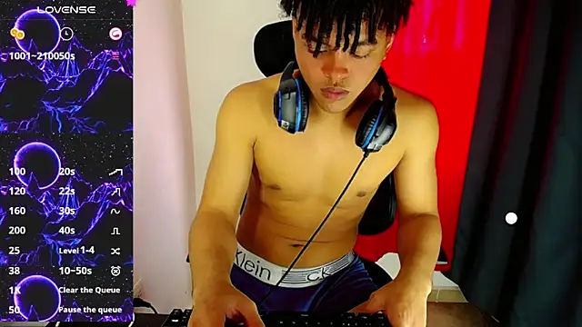 Snapshot of Ares_ttoter chatting on December 2024 02:16:01 PM Ares ttoter online show from December 2024 02:16:01 PM