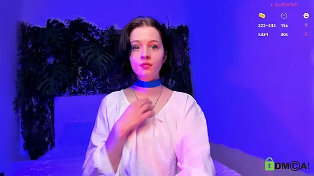 Snapshot of Alina_Mills chatting on March 2025 03:31:02 PM Alina Mills online show from March 2025 03:31:02 PM