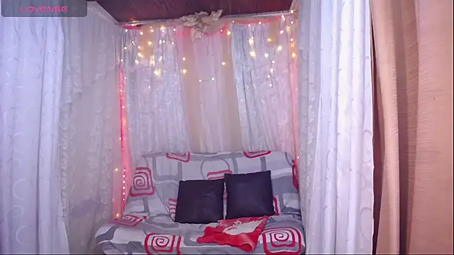 Ana off alana online show from October 2025 11:27:02 PM