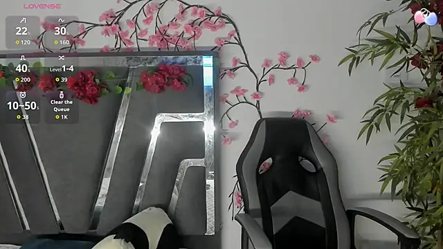 Snapshot of Black_Rose2 chatting on October 2025 11:25:01 AM Black Rose2 online show from October 2025 11:25:01 AM